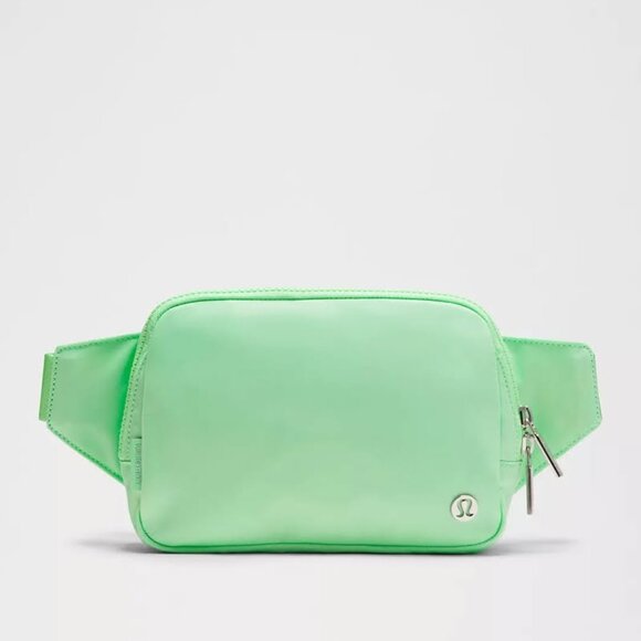 lululemon athletica Handbags - Lululemon Everywhere Belt Bag Large 2L, BNWT